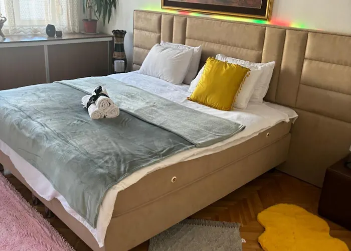 Stylish King Downtown Apartamento Podgorica