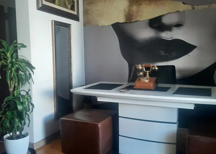 Stylish King Downtown Podgorica