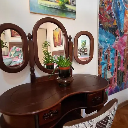 Stylish King Downtown Διαμέρισμα *