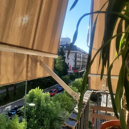 Διαμέρισμα Stylish King Downtown